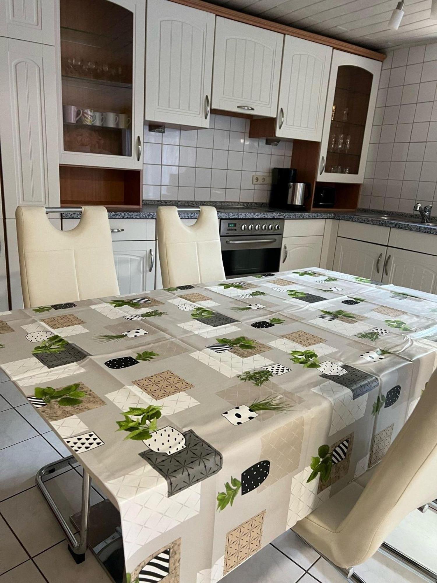 Linh'S Ferienwohnung Saarburg Zewnętrze zdjęcie